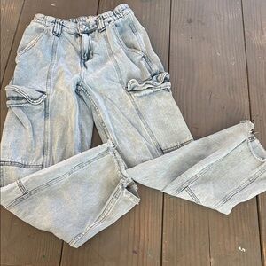 PacSun Light Wash Cargo Jeans